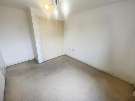 2 bedroom Flat to let in Edison Way, Arnold, Arnold, NG5