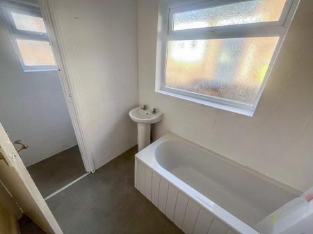 2 bedroom Terraced House to let in Bradgate Road, Nottingham, NG7