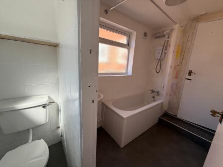 2 bedroom Terraced House to let in Bradgate Road, Nottingham, NG7