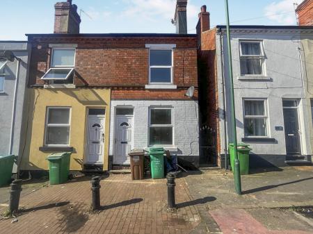 2 bedroom Terraced House to let in Bradgate Road, Nottingham, NG7