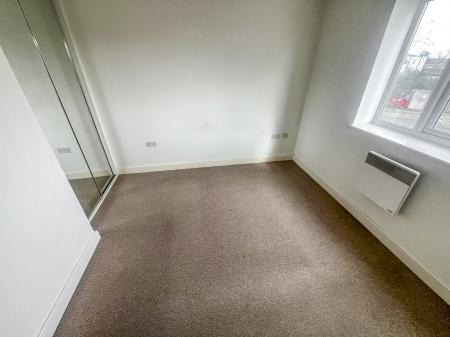 1 bedroom Flat to let in Colbrook Place, Carlton, Nottingham, NG4