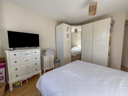 4 bedroom Detached house for sale in Ramblers Close, Colwick, NG4