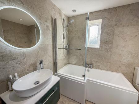 4 bedroom Detached house for sale in Ramblers Close, Colwick, NG4