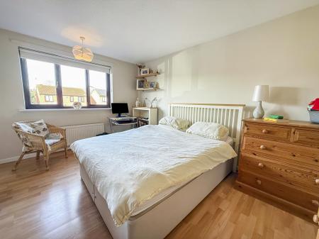 4 bedroom Detached house for sale in Ramblers Close, Colwick, NG4