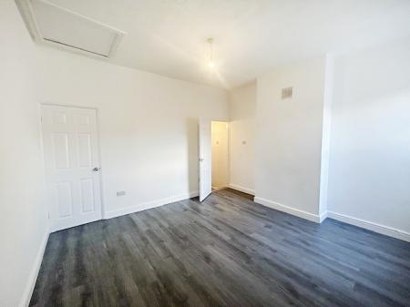 2 bedroom Terraced House to let in Curzon Street, Netherfield, Nottingham, NG4