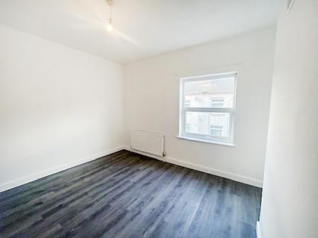 2 bedroom Terraced House to let in Curzon Street, Netherfield, Nottingham, NG4