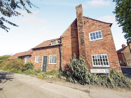 2 bedroom Cottage to let in Woods Lane, Flintham, Newark-on-Trent, NG23