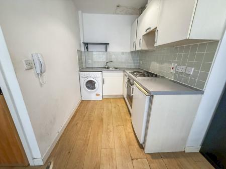 1 bedroom Flat to let in Cranbrook Street, Nottingham, NG1