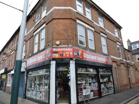 2 bedroom Flat to let in Scotholme Avenue, Hyson Green, Nottingham, NG7