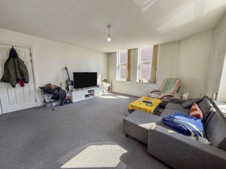 2 bedroom Flat to let in Scotholme Avenue, Hyson Green, Nottingham, NG7