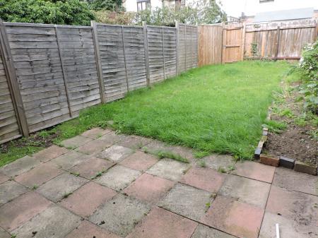 2 bedroom Terraced House to let in Mona Street, Beeston, NG9