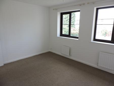 2 bedroom Terraced House to let in Mona Street, Beeston, NG9