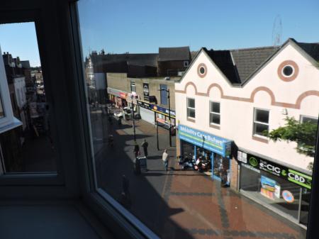 1 bedroom Studio flat to let in Main Street, Bulwell, Nottingham, NG6