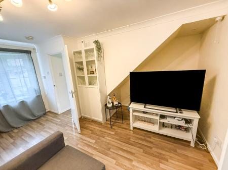 2 bedroom Semi-detached house to let in Sunlea Crescent, Stapleford, NG9