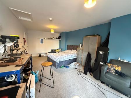 1 bedroom Flat to let in Kirk Gate, Newark-on-Trent, NG24