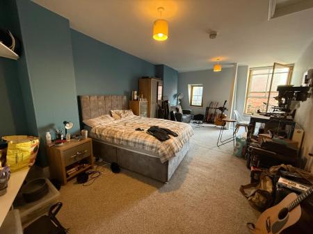 1 bedroom Flat to let in Kirk Gate, Newark-on-Trent, NG24