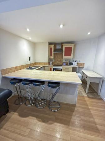 2 bedroom Flat to let in Park Gate, Upper College Street, Nottingham, NG1