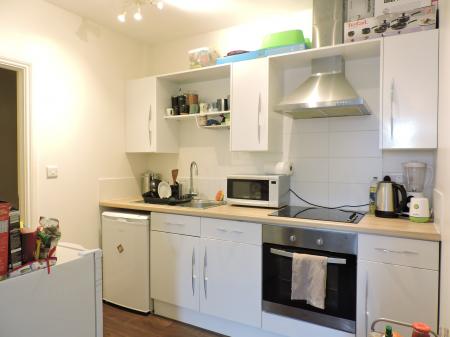 1 bedroom Flat to let in Wollaton Road, Beeston, NG9