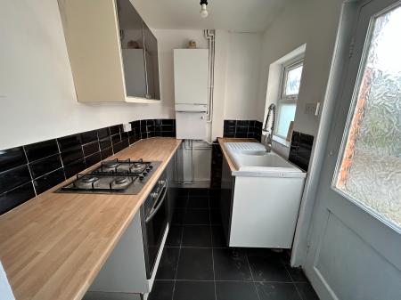 2 bedroom Terraced House to let in Dunstan Street, Nottingham, Netherfield, NG4