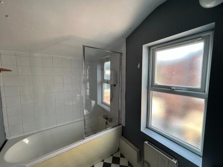 2 bedroom Terraced House to let in Dunstan Street, Nottingham, Netherfield, NG4