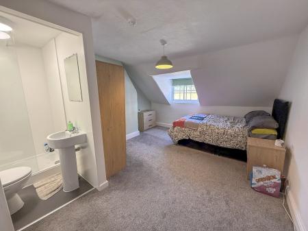Stodman Street, Newark-on-Trent, NG24