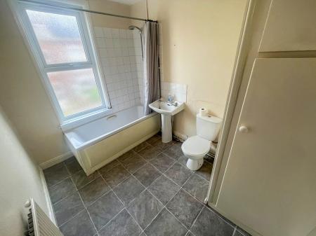 2 bedroom Terraced House to let in Staples Street, Mapperley, Nottingham, NG3