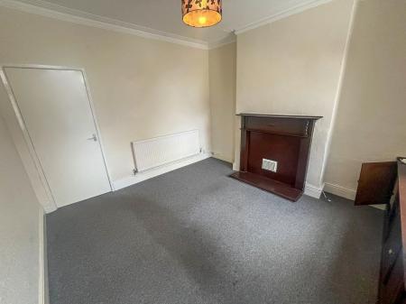2 bedroom Terraced House to let in Staples Street, Mapperley, Nottingham, NG3