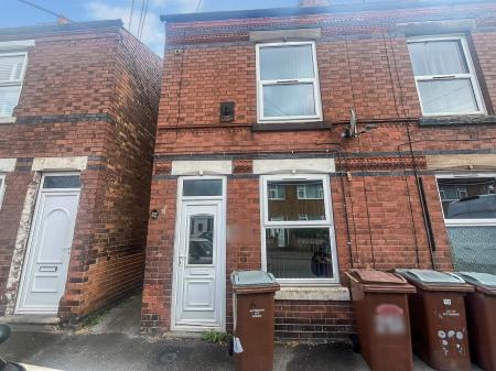 2 bedroom Terraced House to let in Staples Street, Mapperley, Nottingham, NG3