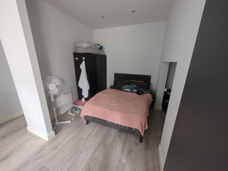 1 bedroom Flat to let in The Rock, Bury, BL9