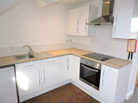 0 bedroom Studio flat to let in Wollaton Road, Beeston, NG9