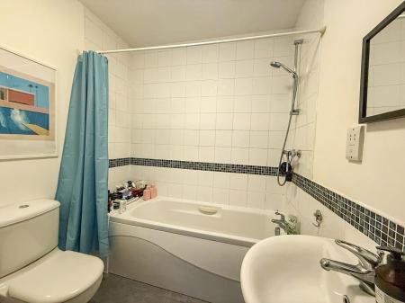1 bedroom Flat for sale in Roden Street, Sneinton, NG3