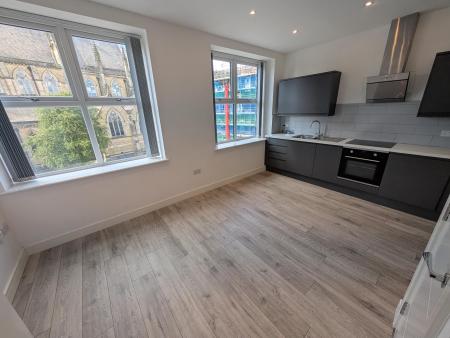 1 bedroom Flat to let in The Rock, BL9