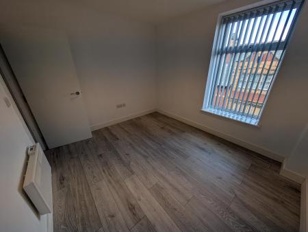 1 bedroom Flat to let in The Rock, BL9