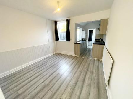 2 bedroom Terraced House to let in Rossington Road, Sneinton, Nottingham, NG2
