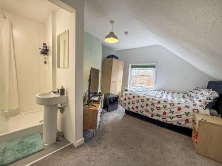 1 bedroom House share to let in Stodman Street, Newark-on-Trent, NG24