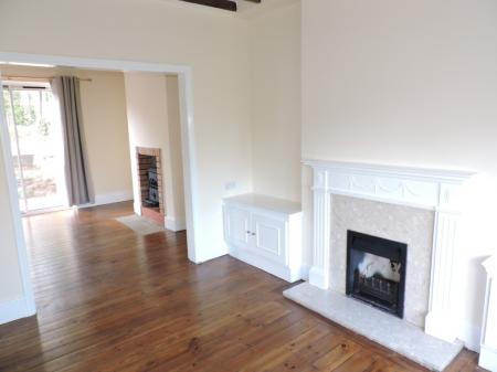 3 bedroom Semi-detached house to let in Perry Road, Sherwood, Nottingham, NG5