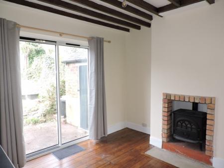 3 bedroom Semi-detached house to let in Perry Road, Sherwood, Nottingham, NG5