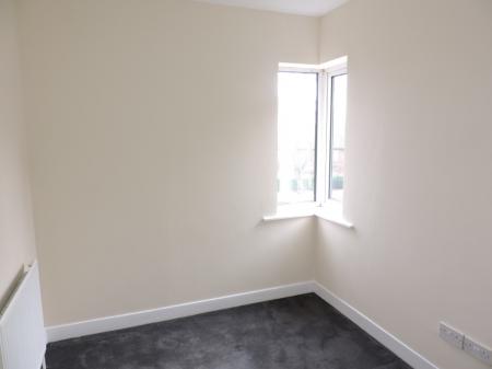 3 bedroom Semi-detached house to let in Perry Road, Sherwood, Nottingham, NG5