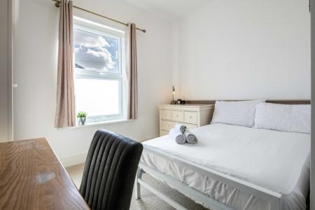 2 bedroom Detached house for sale in Montpelier Road, Dunkirk, Nottingham, NG7