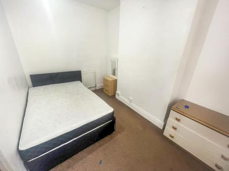 4 bedroom Terraced House for sale in Broxtowe Street, Nottinghamshire, Sherwood Nottingham, NG5