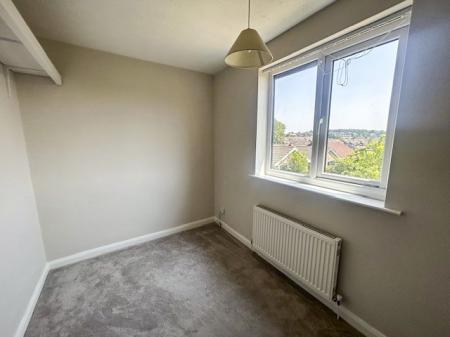 4 bedroom Detached house to let in Lambley Lane, Nottingham, Gedling, NG4
