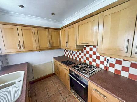 2 bedroom Terraced House to let in Hucknall Lane, Bulwell, NG6