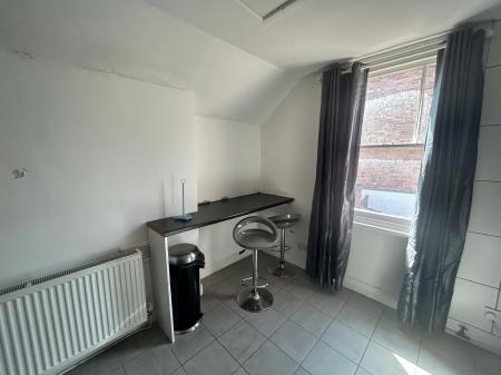 1 bedroom Flat to let in Redcliffe Road, Mapperley, Mapperley, Nottingham, NG3