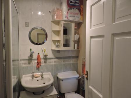 2 bedroom Ground floor maisonette for sale in Sherebrooke Road, Nottingham, NG5