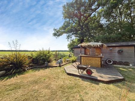 3 bedroom Detached house to let in Spring Lane, Flintham, Newark-on-Trent, NG23