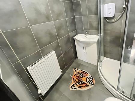 1 bedroom Flat to let in Zulla Road, Nottingham, Carrington, NG3