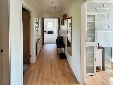 2 bedroom Flat to let in Wyndham Mews, Sherwood, Nottingham, NG3