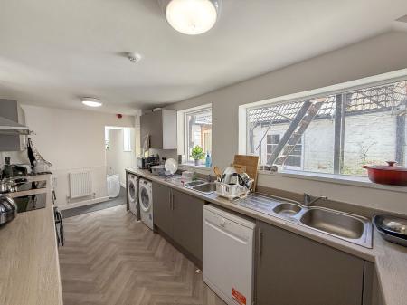 1 bedroom House share to let in Stodman Street, Newark-on-Trent, NG24