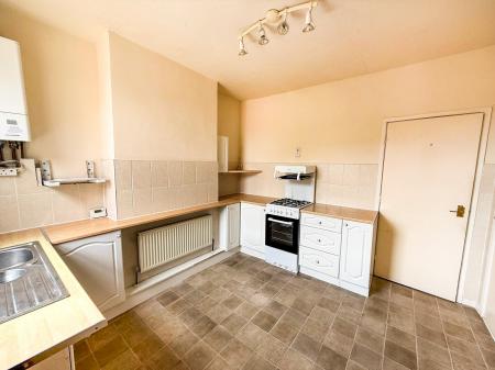 2 bedroom Flat for sale in Wellington Street, Nottingham, Eastwood, NG16