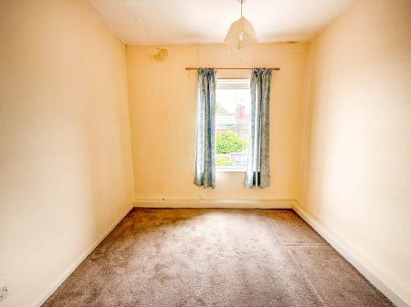 2 bedroom Flat for sale in Wellington Street, Nottingham, Eastwood, NG16